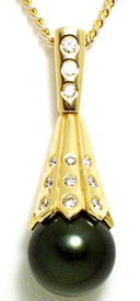 Black Pearl Diamond Pendant